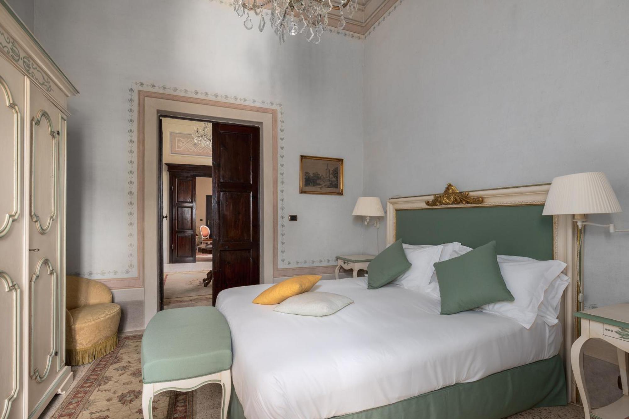 Villa Scorzi - Relais De Charme (Adults Only) Калчи Екстериор снимка